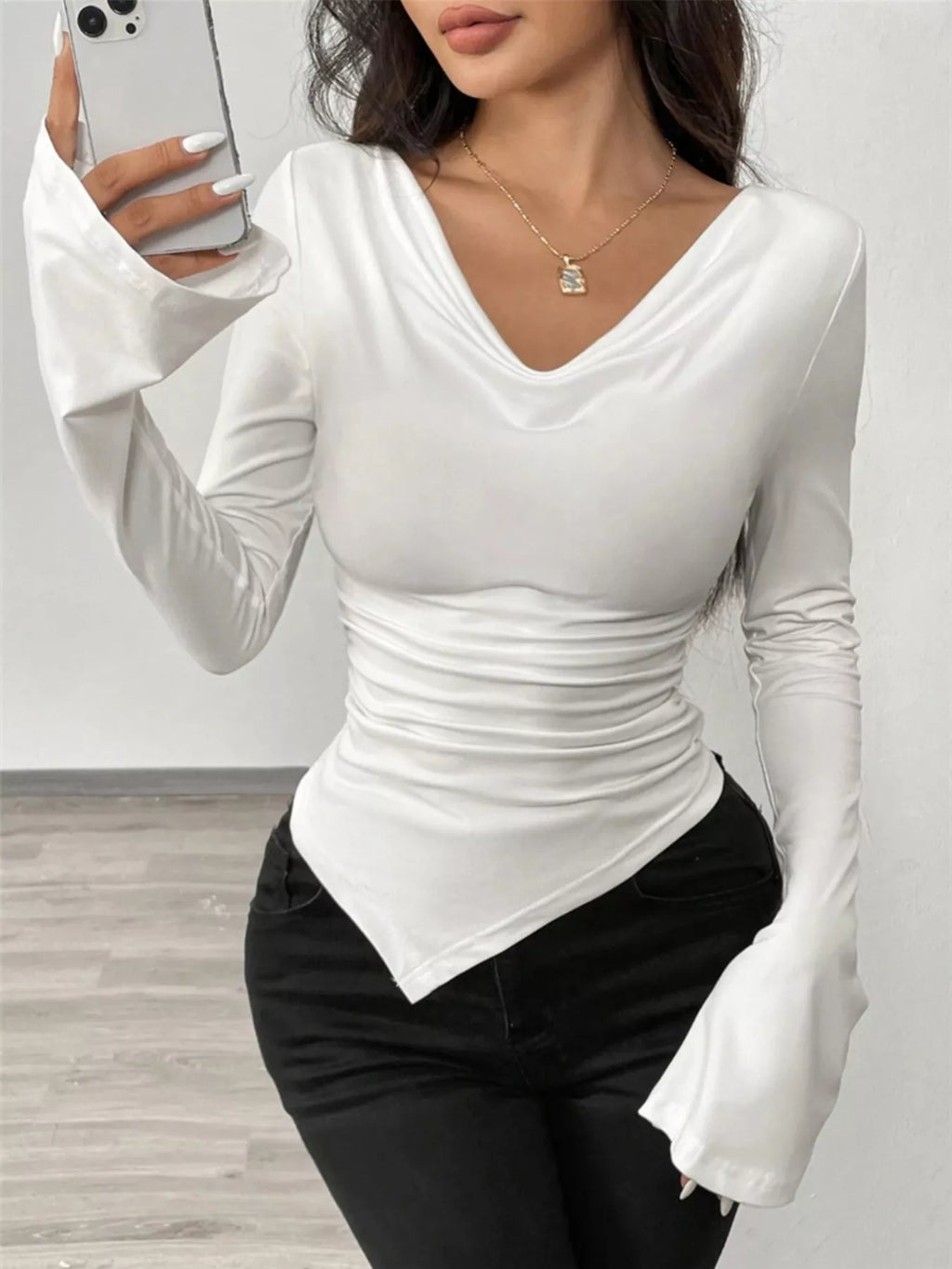 Asymmetrical Long Sleeve Fitted T-Shirt - Godess beauty 