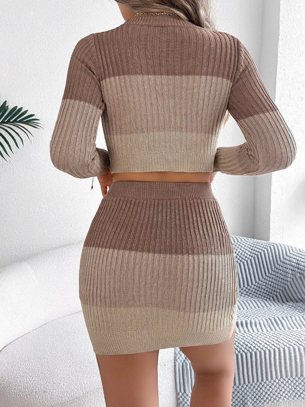 Color Block Ribbed Knit Top and Skirt Sweater Set - Godess beauty 