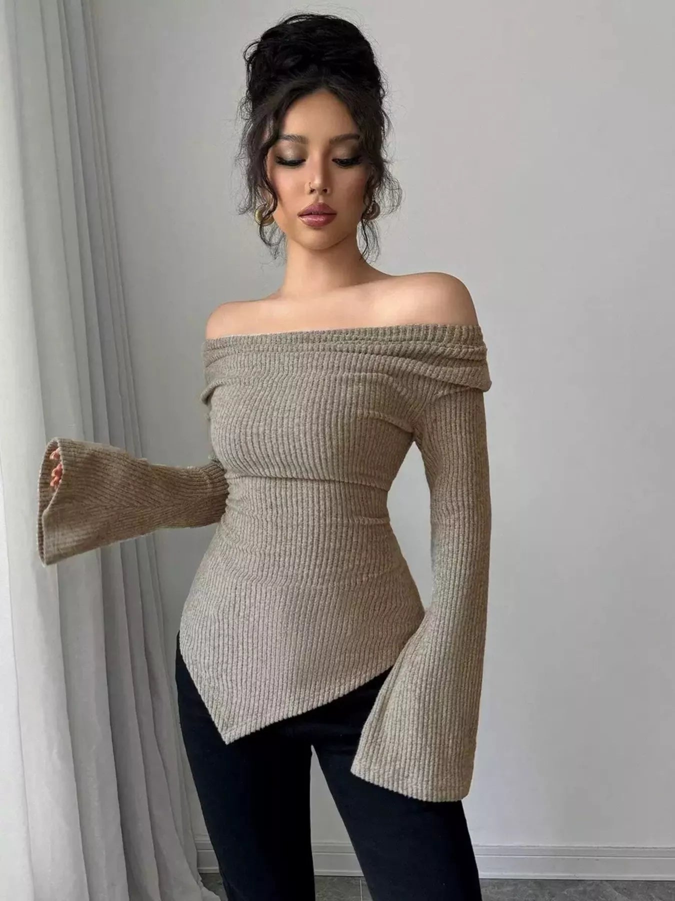 Cowl Neck Flare Sleeve Top - Godess beauty 