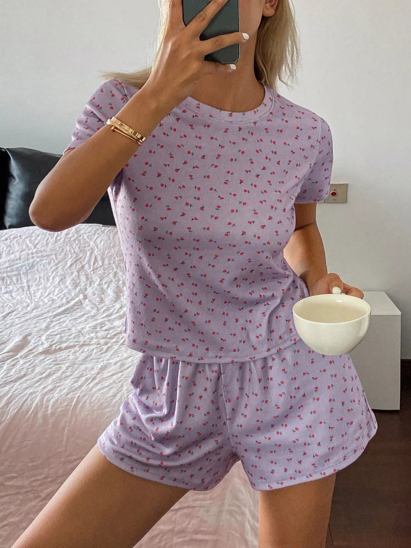 Floral Round Neck Top and Shorts Lounge Set - Godess beauty 