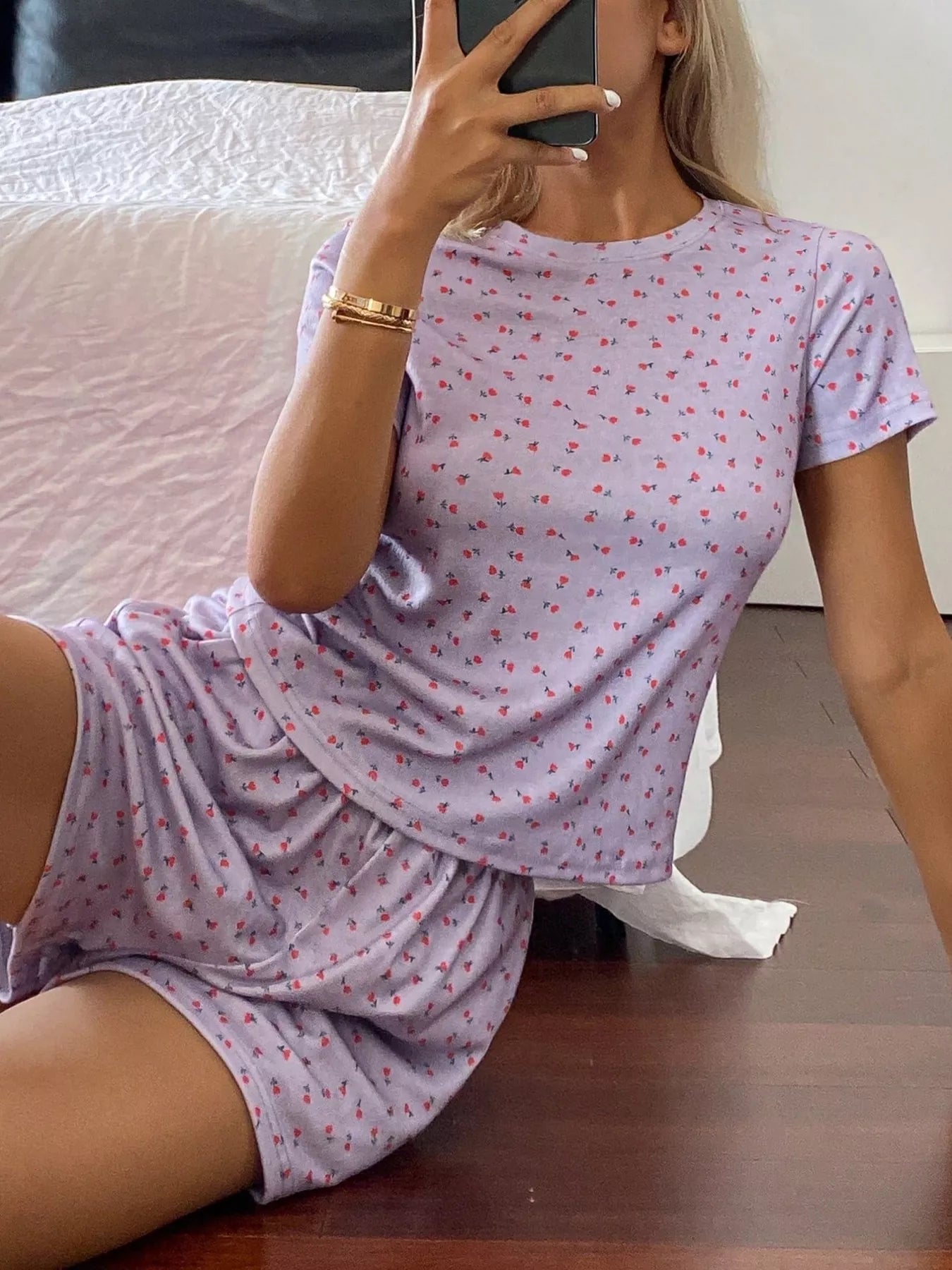 Floral Round Neck Top and Shorts Lounge Set - Godess beauty 