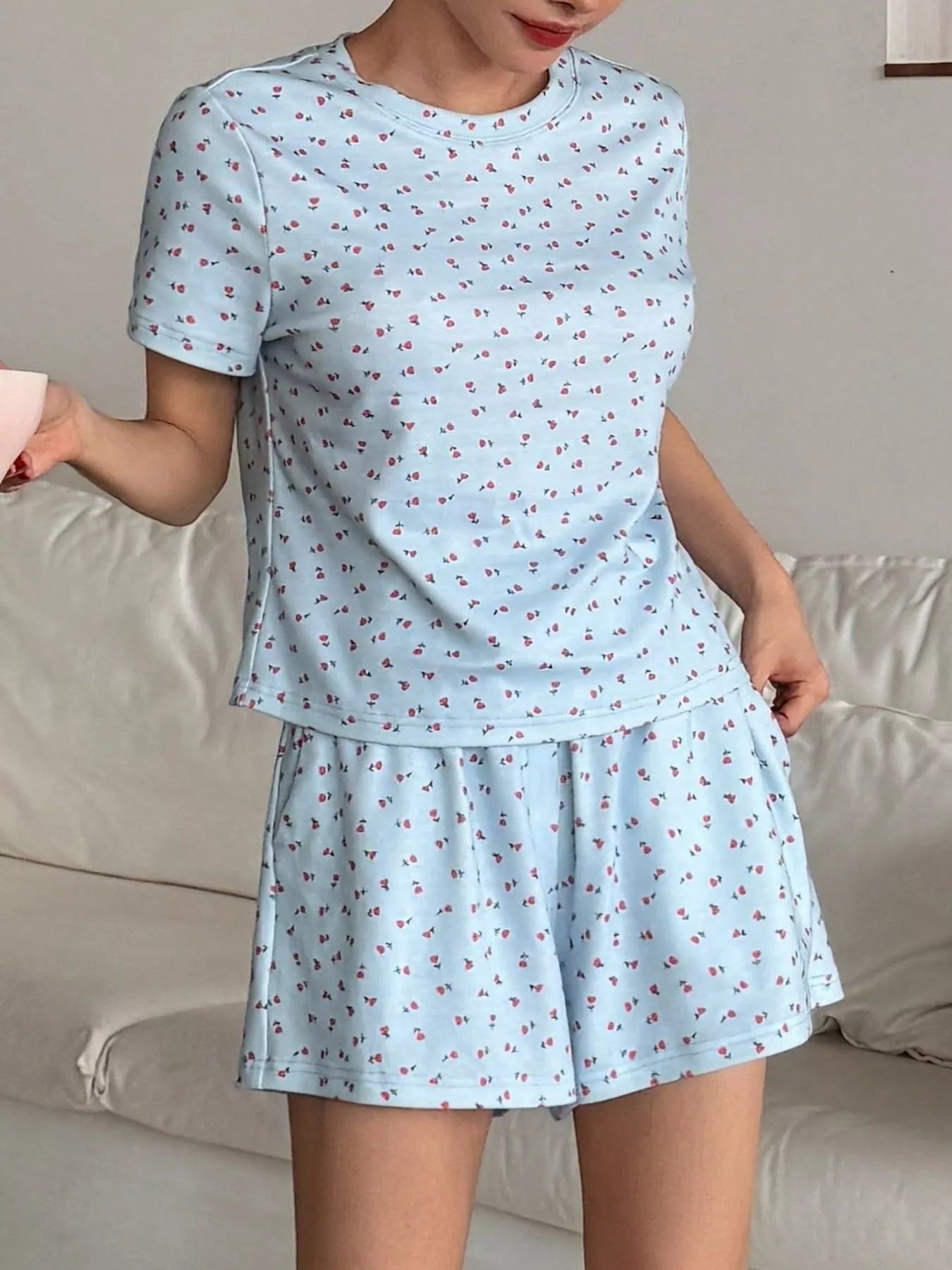 Floral Round Neck Top and Shorts Lounge Set - Godess beauty 