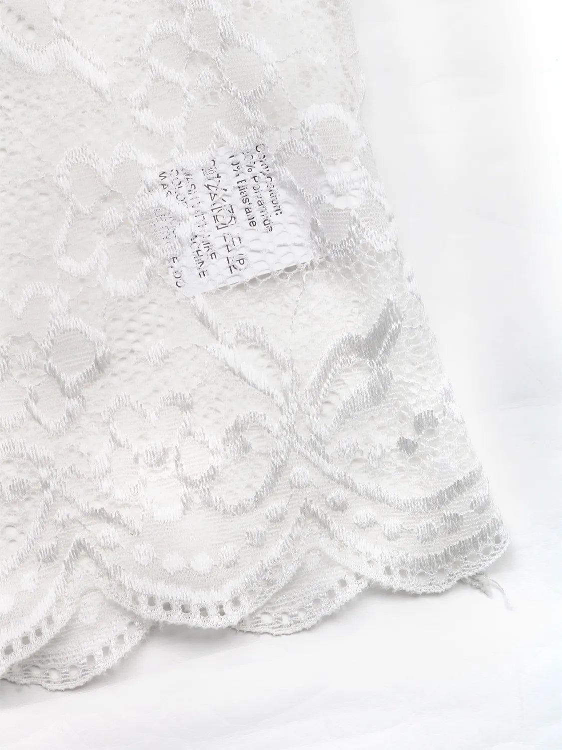 Lace Cutout Front Cami - Godess beauty 