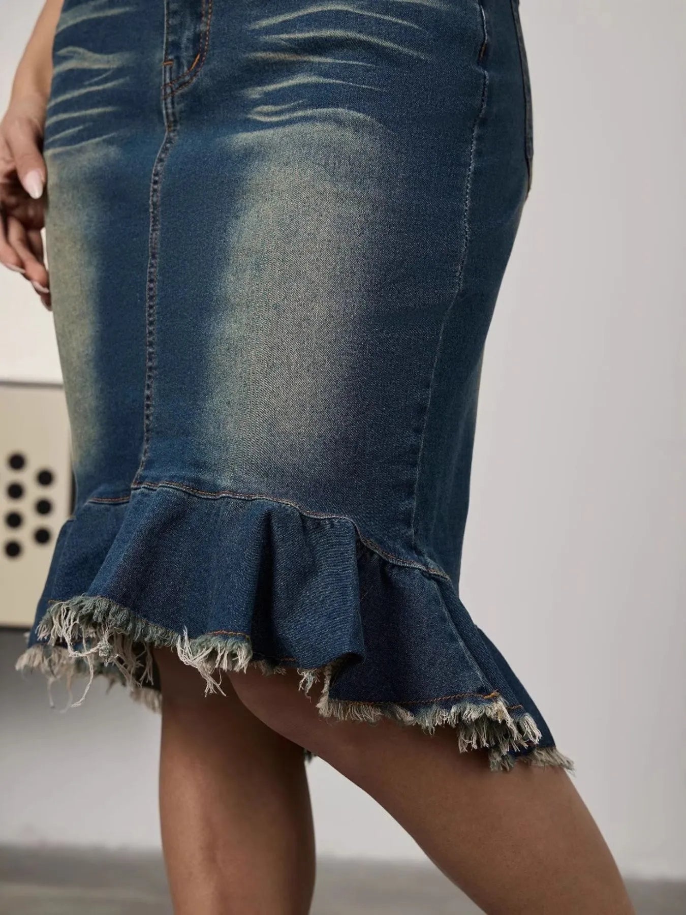 Raw Hem Mermaid Denim Skirt - Godess beauty 