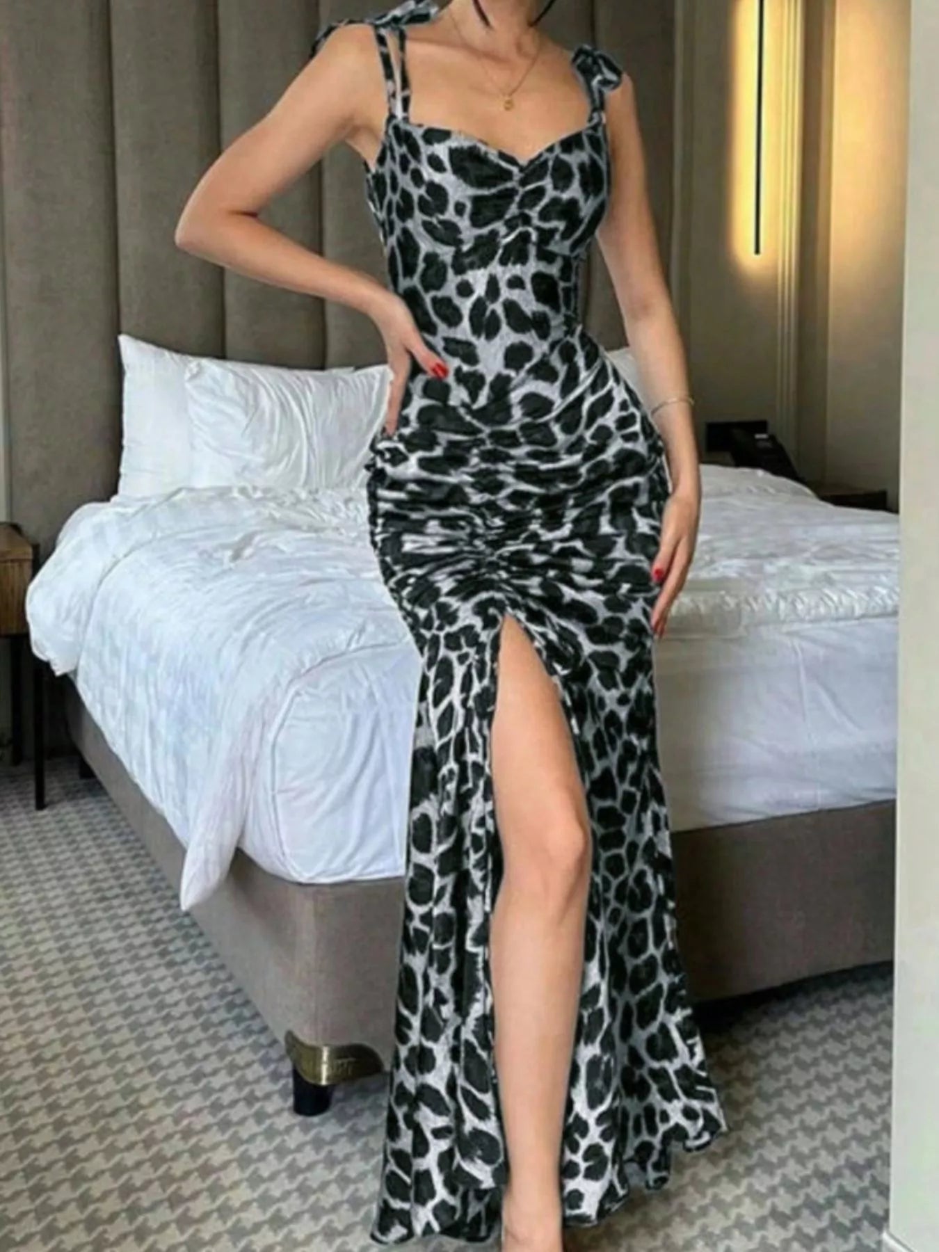 Ruched Slit Sweetheart Neck Cami Dress - Godess beauty 