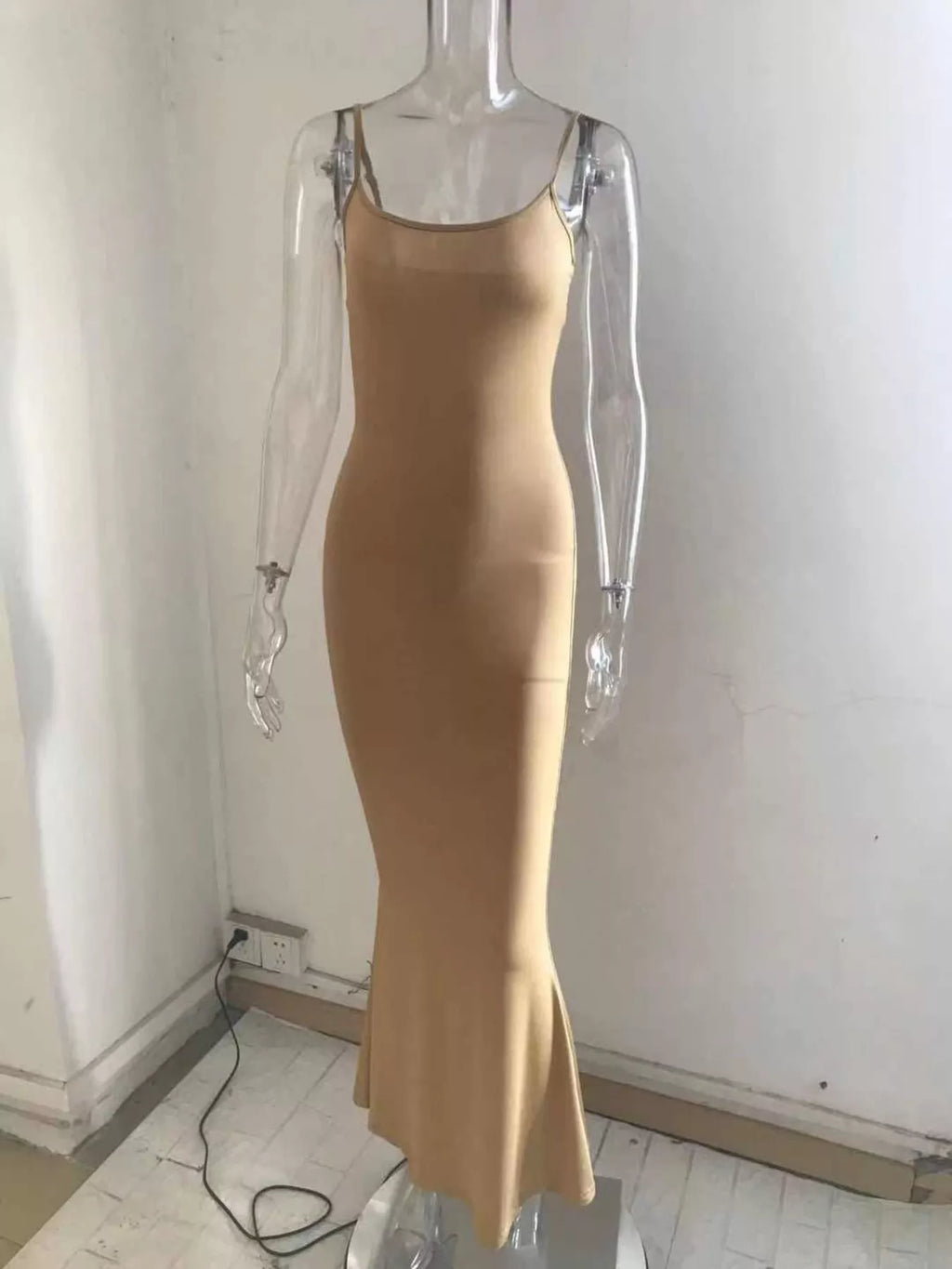 Spaghetti strap bodycon maxi dress - Godess beauty 