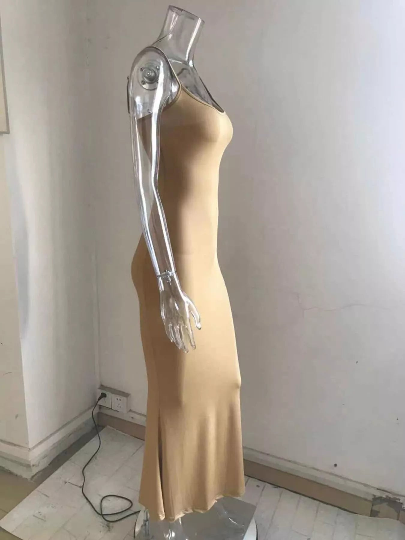 Spaghetti strap bodycon maxi dress - Godess beauty 