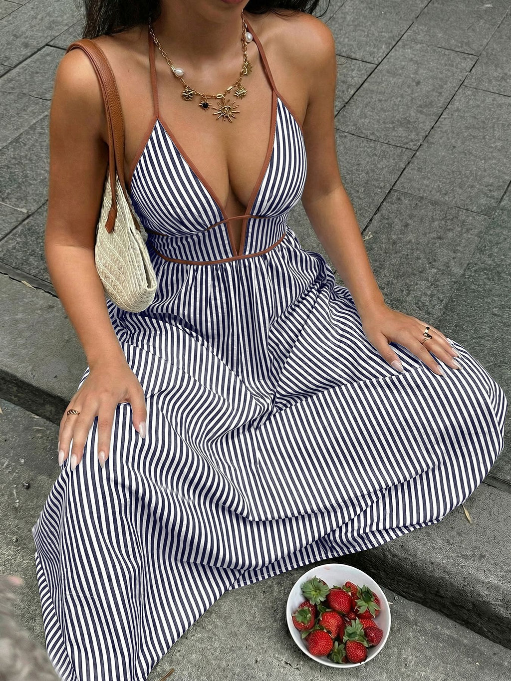 Striped halter neck maxi dress - Godess beauty 