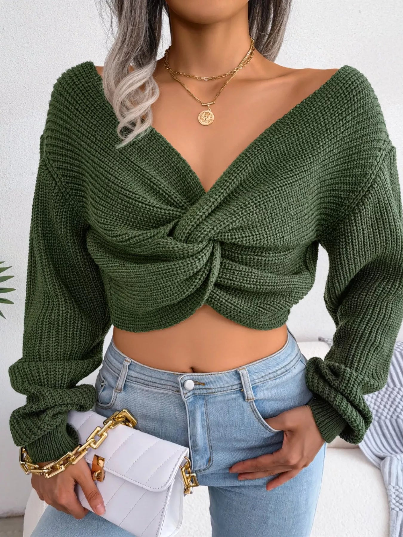Twisted Front Cropped Sweater - Godess beauty 